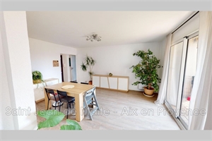 t3 à la vente -   13100  AIX EN PROVENCE, surface 82 m2 vente t3 - UBI437974322